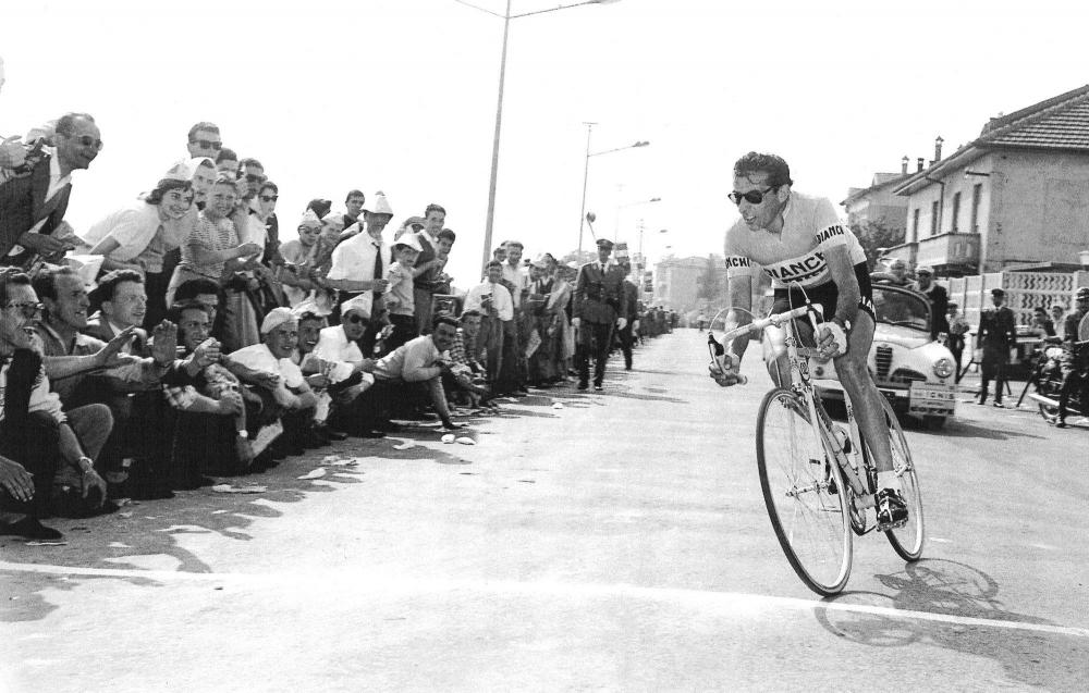 Fausto-Coppi-.thumb.jpg.e834d9c02596b582ee4ceed6a9c3c9c9.jpg