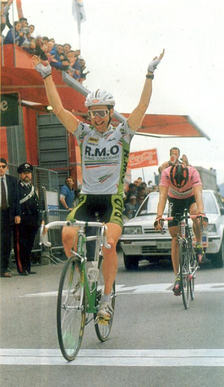 1990-Mottet-batte-Bugno-.thumb.jpg.84f46e868c02bfd124dd2b62ef78aabc.jpg